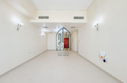 Apartment - 2 - 2 for rent in Barwa Commercial Avenue - Umm Al Seneem - Doha