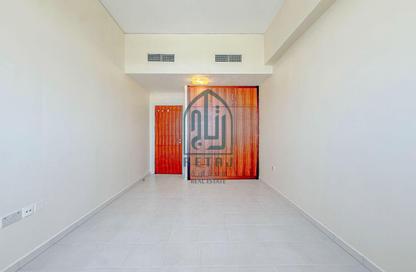 Apartment - 2 - 2 for rent in Barwa Commercial Avenue - Umm Al Seneem - Doha