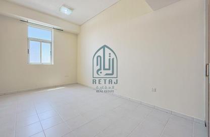 Apartment - 2 - 2 for rent in Barwa Commercial Avenue - Umm Al Seneem - Doha
