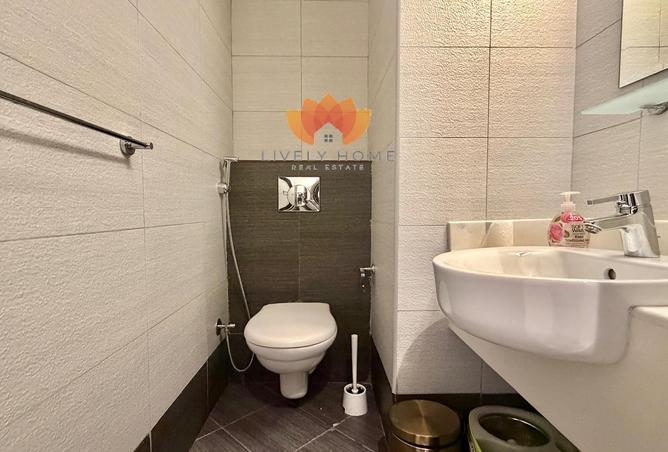 53283358 - Property Image 3