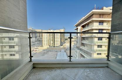 Apartment - 2 Bedrooms - 3 Bathrooms for rent in Rivan Building - Al Erkyah City - Lusail