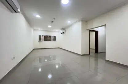 Apartment - 2 Bedrooms - 2 Bathrooms for rent in Al Azizia Street - Al Aziziyah - Doha