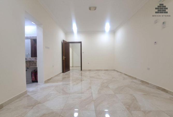 60610999 - Property Image 2