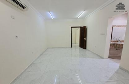 Apartment - 4 Bedrooms - 3 Bathrooms for rent in Somerset Al Mansoura - Al Mansoura - Doha
