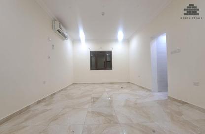 Apartment - 4 - 3 for rent in Downtown Al Mansoura - Al Mansoura - Doha Apartment - 4 - 3 for rent in Downtown Al Mansoura - Al Mansoura - Doha