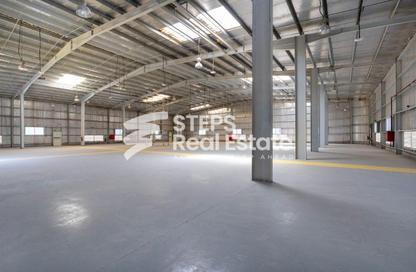 Warehouse - Studio - 1 Bathroom for rent in Industrial Area 4 - Industrial Area - Industrial Area - Doha
