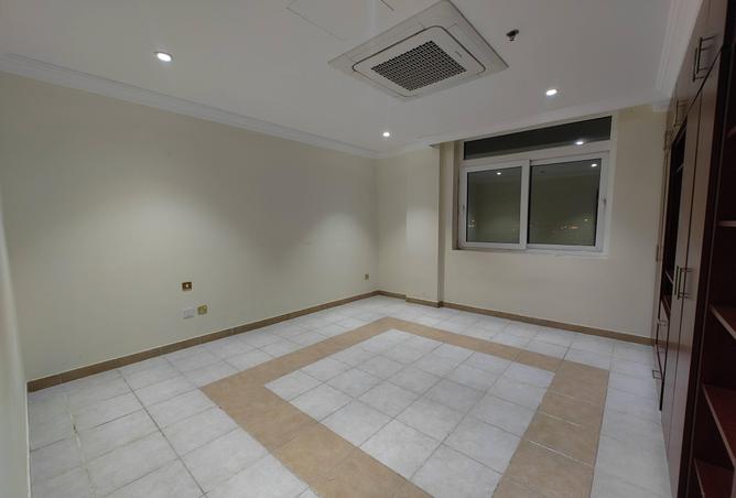 52640487 - Property Image 3