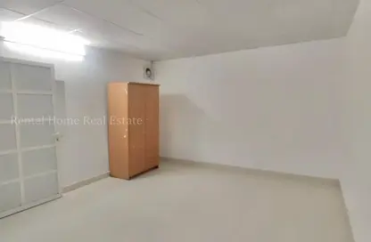 Apartment - 1 Bathroom for rent in Madinat Khalifa North - Madinat Khalifa - Doha