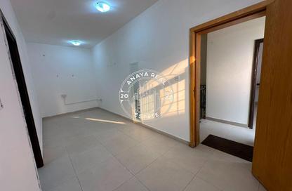 Penthouse - 1 Bedroom - 1 Bathroom for rent in Salwa Road - Al Aziziyah - Doha