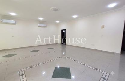 Villa - 3 - 4 for rent in Ain Khaled Villas - Ain Khaled - Doha