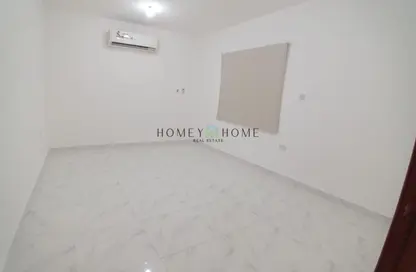 Apartment - 1 Bedroom - 1 Bathroom for rent in Al Dafna - Al Dafna - Doha