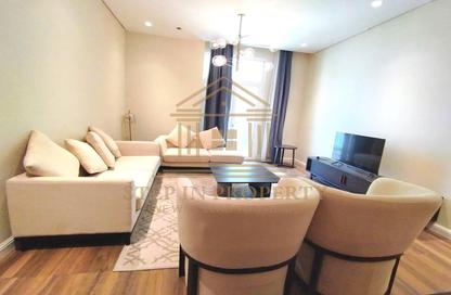 Apartment - 2 Bedrooms - 3 Bathrooms for rent in Floresta Gardens - Floresta Gardens - The Pearl Island - Doha