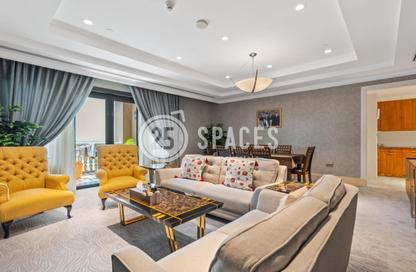 Apartment - 4 Bedrooms - 5 Bathrooms for sale in West Porto Drive - Porto Arabia - The Pearl Island - Doha