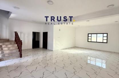 Villa - 4 - 4 for rent in Old Airport Road - Doha