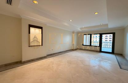 Apartment - 2 Bedrooms - 3 Bathrooms for rent in West Porto Drive - Porto Arabia - The Pearl Island - Doha