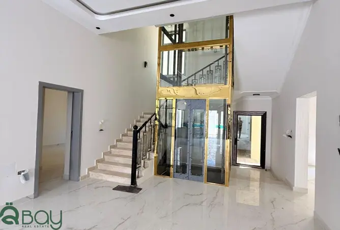 63585233 - Property Image 2