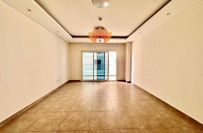 Apartment - 2 Bedrooms - 2 Bathrooms for rent in R-19 Building - Al Erkyah City - Lusail