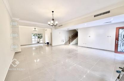 Villa - 4 - 4 for rent in Umm Al Seneem Street - Ain Khaled - Doha