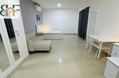 Apartment - 1 Bathroom for rent in Najma 28 - Ibn Dirhem Street - Najma - Doha