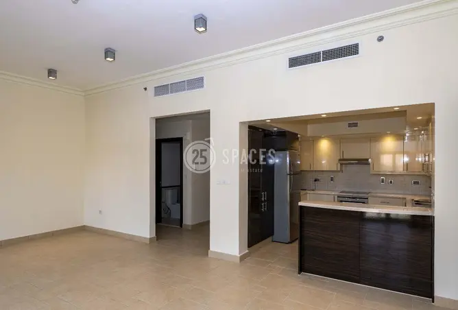 62972412 - Property Image 2