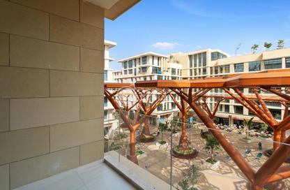 Apartment - 2 - 4 for sale in Crystal Residence - Gewan Island - The Pearl Island - Doha