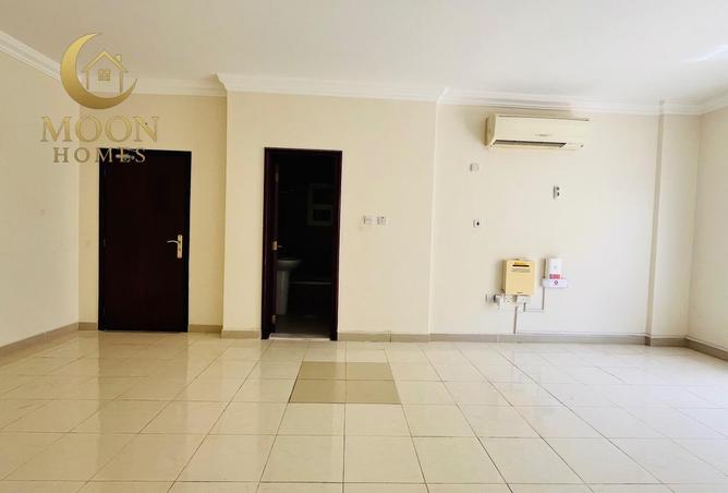 54978134 - Property Image 2