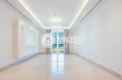 Apartment - 2 Bedrooms - 3 Bathrooms for rent in Floresta Gardens - Floresta Gardens - The Pearl Island - Doha