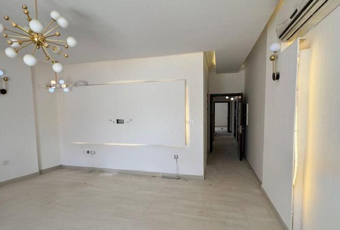 53007634 - Property Main Image