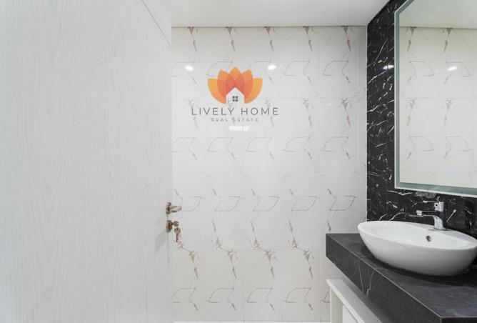 57677608 - Property Image 3