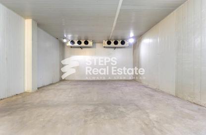 Warehouse - Studio - 1 for rent in Industrial Area 4 - Industrial Area - Industrial Area - Doha