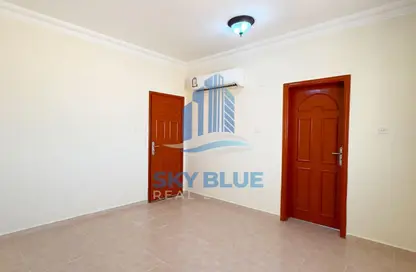 Apartment - 1 Bathroom for rent in Al Duhail - Al Duhail - Doha