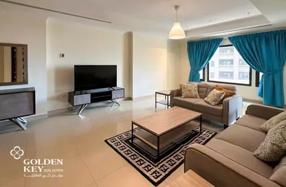 Apartment - 1 Bedroom - 2 Bathrooms for rent in West Porto Drive - Porto Arabia - The Pearl Island - Doha