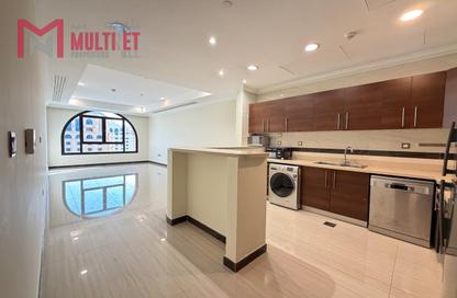 Apartment - 2 - 3 for rent in East Porto Drive - Porto Arabia - The Pearl Island - Doha Apartment - 2 - 3 for rent in East Porto Drive - Porto Arabia - The Pearl Island - Doha