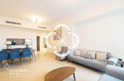 Apartment - 2 Bedrooms - 3 Bathrooms for rent in Marina Residences 195 - Marina District - Lusail
