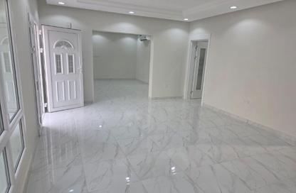 Villa - 4 Bedrooms - 4 Bathrooms for rent in Wadi Al Markh - Muraikh - AlMuraikh - Doha