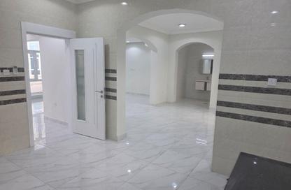 Villa - 4 Bedrooms - 4 Bathrooms for rent in Wadi Al Markh - Muraikh - AlMuraikh - Doha