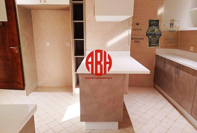 52225506 - Property Image 3