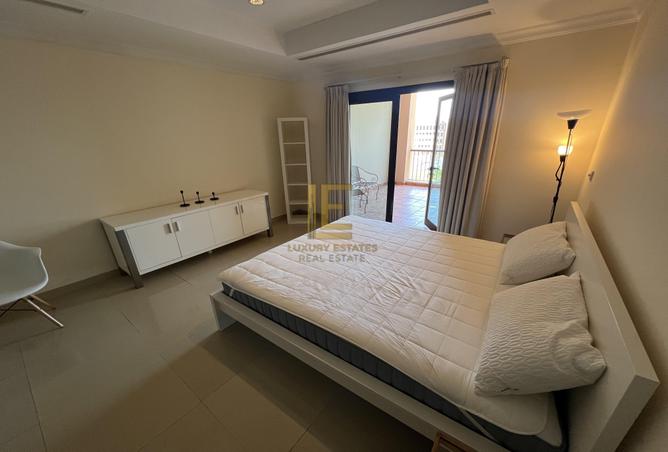 56827656 - Property Image 2