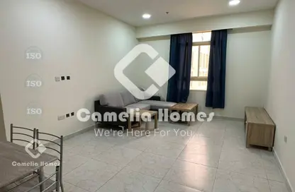 Apartment - 2 Bedrooms - 2 Bathrooms for rent in Al Sadd Road - Al Sadd - Doha