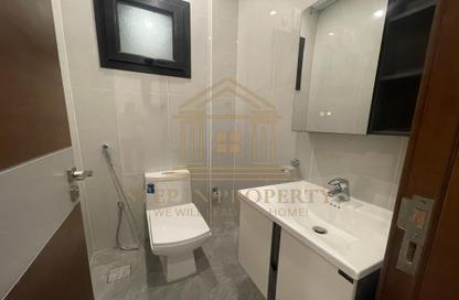 Apartment - 2 Bedrooms - 3 Bathrooms for rent in West Walk - Al Waab - Doha