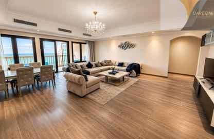 Apartment - 3 Bedrooms - 4 Bathrooms for rent in West Porto Drive - Porto Arabia - The Pearl Island - Doha Apartment - 3 Bedrooms - 4 Bathrooms for rent in West Porto Drive - Porto Arabia - The Pearl Island - Doha
