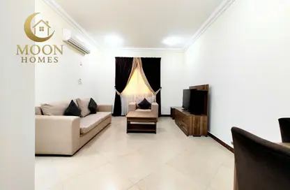 Apartment - 1 Bedroom - 1 Bathroom for rent in Umm Ghuwailina 4 - Umm Ghuwailina - Doha