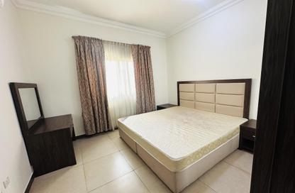Apartment - 1 Bedroom - 1 Bathroom for rent in Umm Ghwailina Comm - Umm Ghuwalina - Umm Ghuwailina - Doha