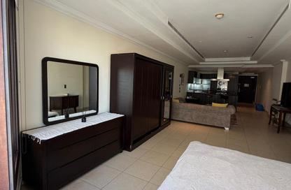 Apartment - Studio - 1 Bathroom for rent in West Porto Drive - Porto Arabia - The Pearl Island - Doha
