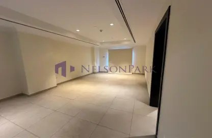 Apartment - 1 Bedroom - 2 Bathrooms for rent in Porto Arabia - The Pearl Island - Doha