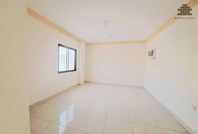 61002040 - Property Image 2