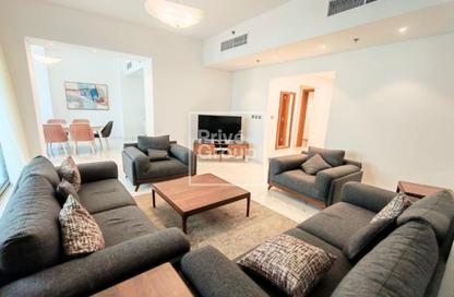 Apartment - 3 Bedrooms - 4 Bathrooms for rent in West Bay Tower - West Bay - West Bay - Doha