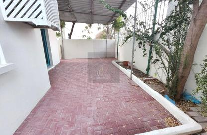 Compound - 3 - 3 for rent in Old Airport Road - Old Airport Road - Doha