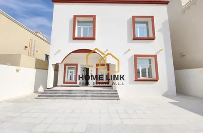 Villa - 5 Bedrooms - 5 Bathrooms for rent in Umm Qarn - Al Daayen
