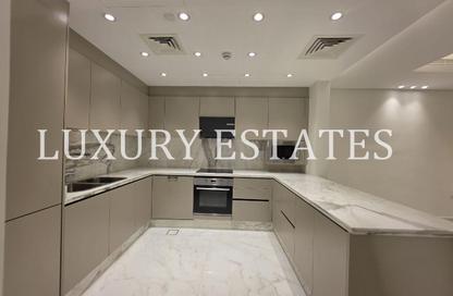 Apartment - 2 - 3 for sale in Tower 8 - Porto Arabia - The Pearl Island - Doha Apartment - 2 - 3 for sale in Tower 8 - Porto Arabia - The Pearl Island - Doha